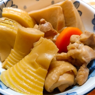 タケノコと高野豆腐と鶏肉の煮物